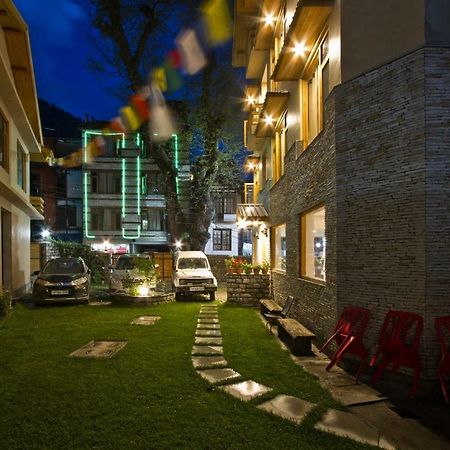 Lonchenpa B&B Манали Экстерьер фото